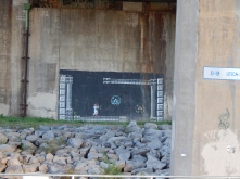 Some graffitti under the bridge in Oswago